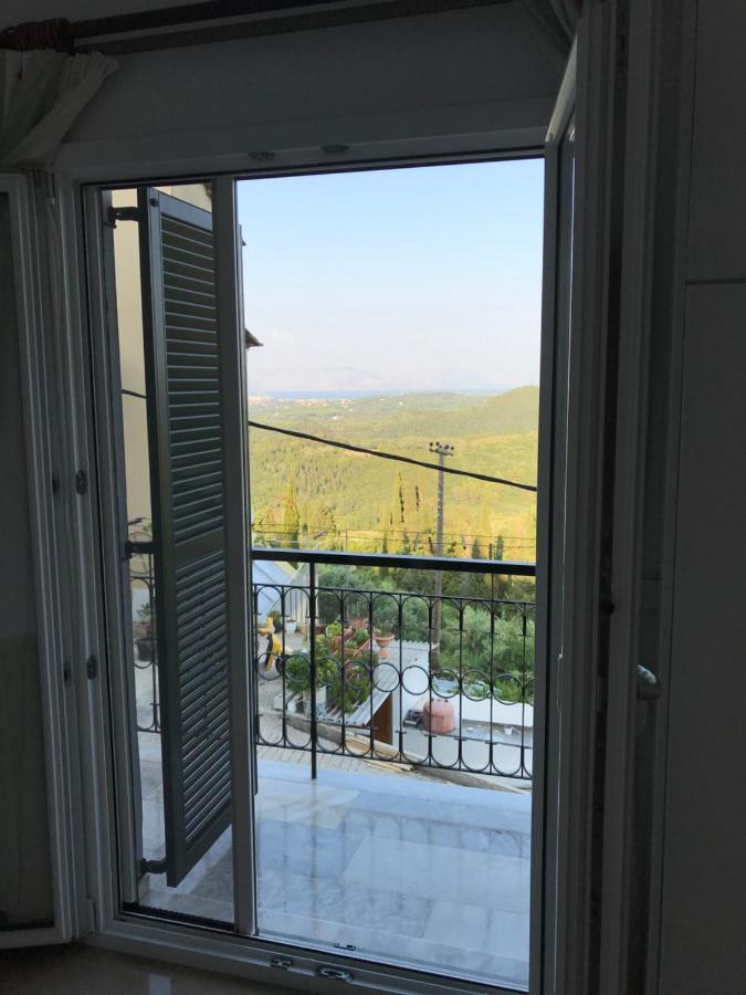 Schoenes Familienappartement In Pelekas, Corfu Mit Meerblick Eksteriør bilde
